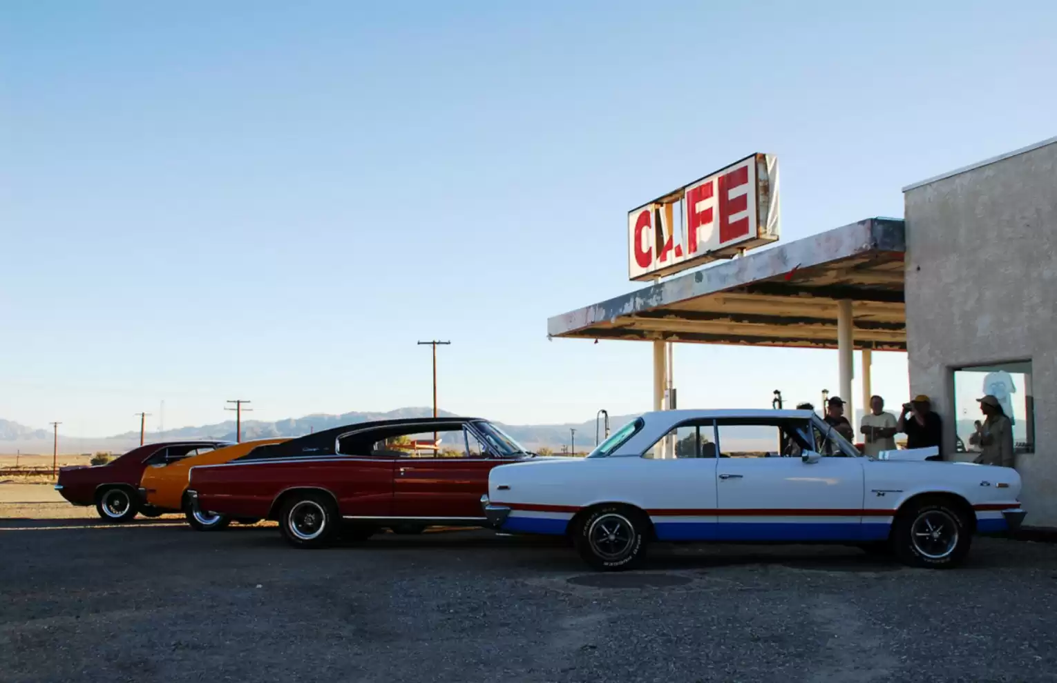 Automotive Traveler Magazine: 2010 12 Muscle Car Kicks On Route 66 Page 14