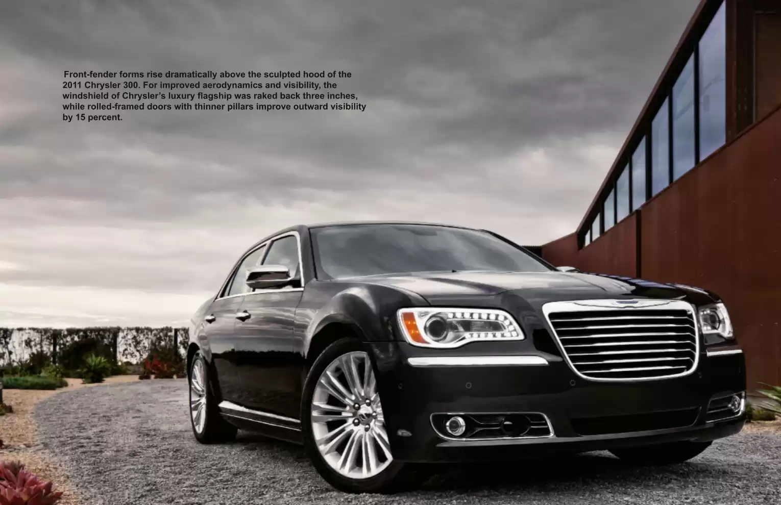 Automotive Traveler Magazine: 2010 12 Sneak Peek 2011 Chrysler 300 Page 6