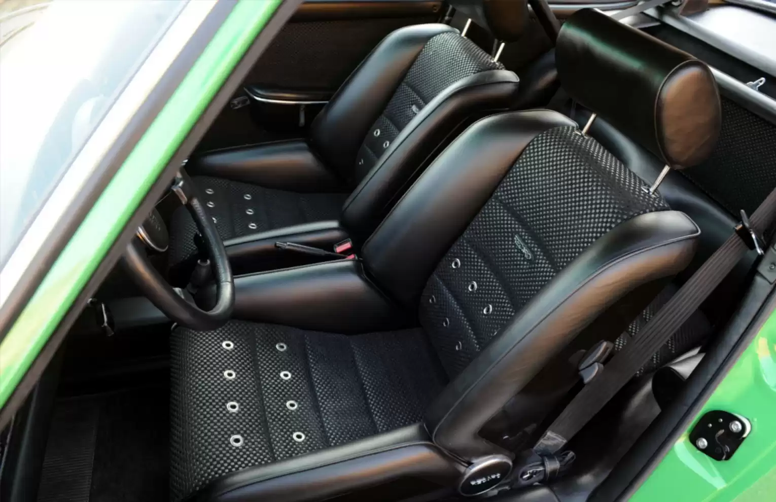 Automotive Traveler Magazine: 2011 03 First Look Porsche Singer 911 Page 11