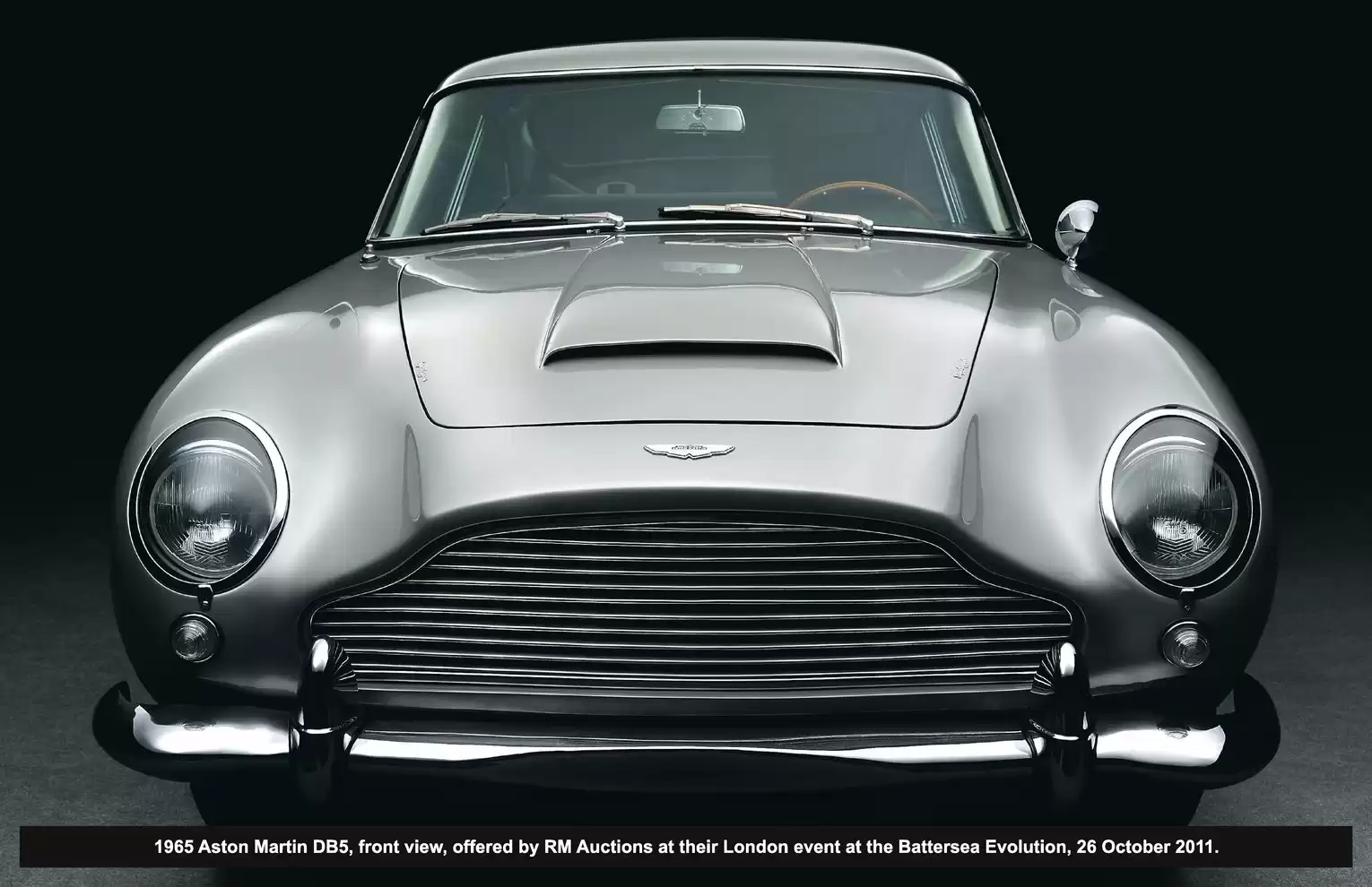 Automotive Traveler Magazine: 2011 10 James Bond Aston Martins Photos Page 2