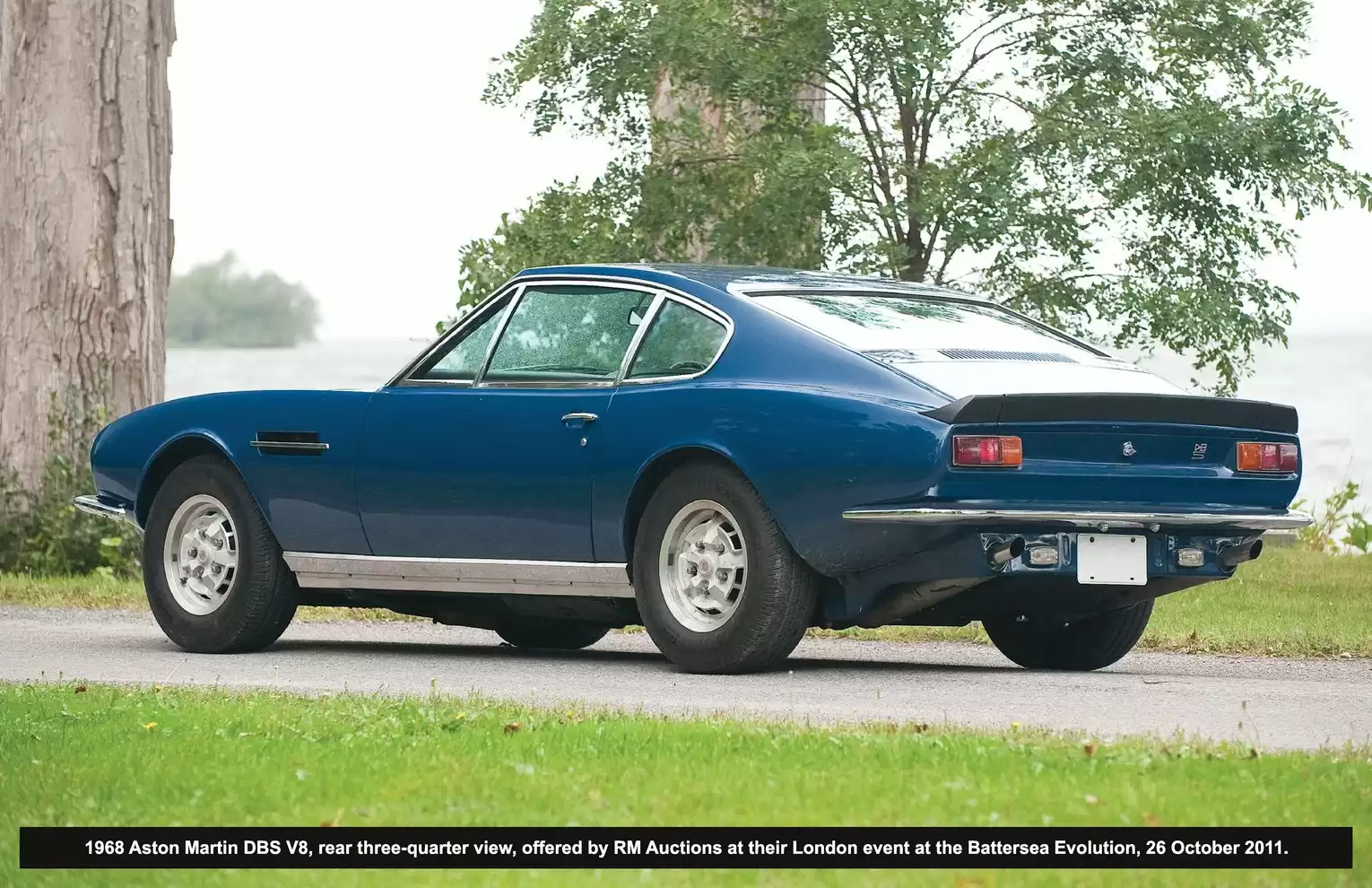 Automotive Traveler Magazine: 2011 10 James Bond Aston Martins Photos Page 8