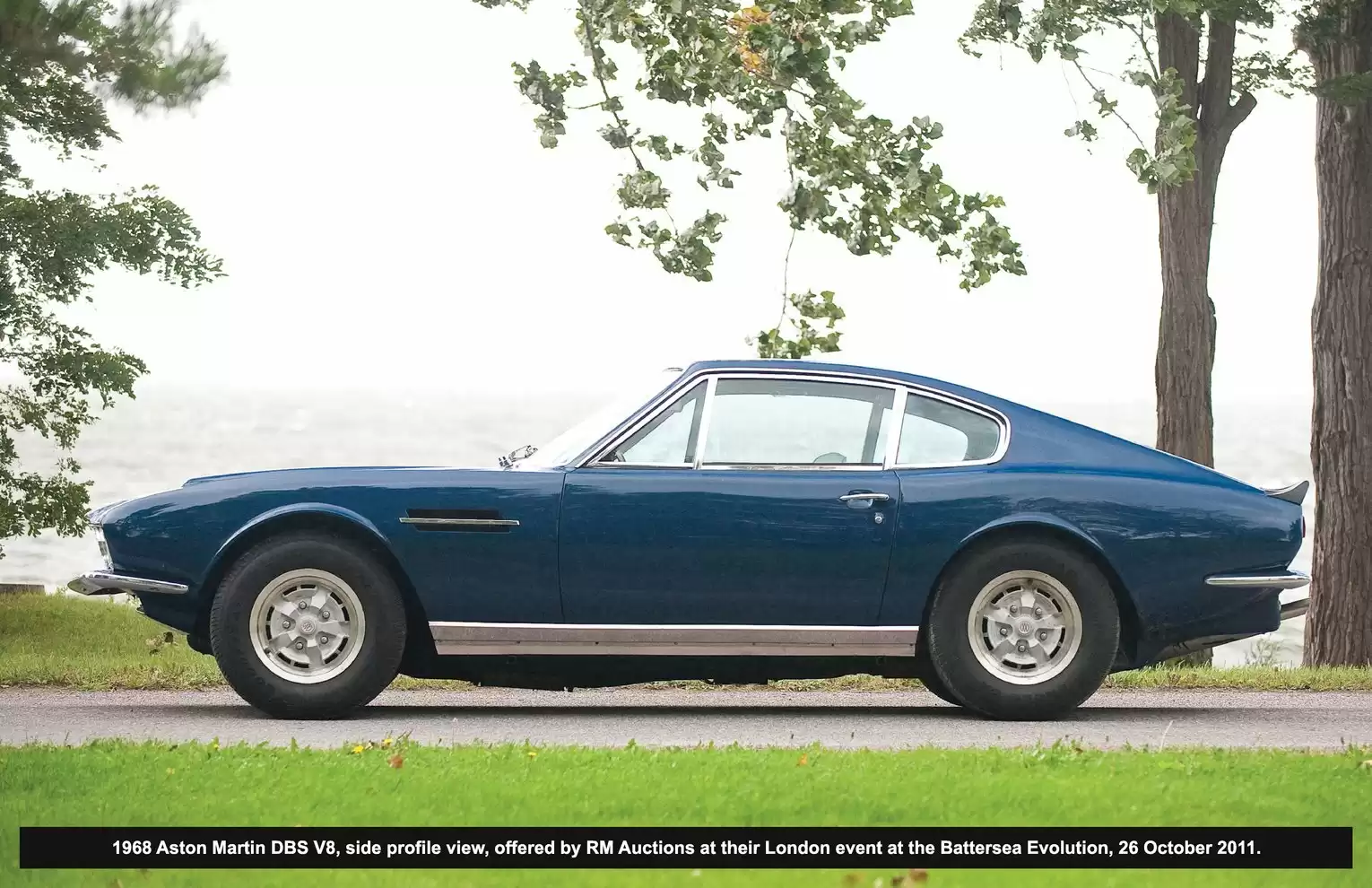 Automotive Traveler Magazine: 2011 10 James Bond Aston Martins Photos Page 11