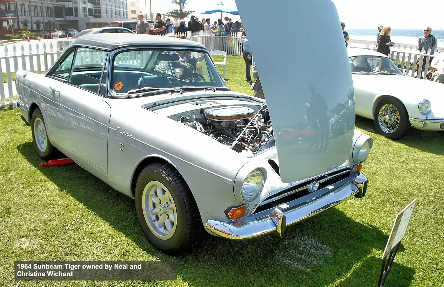 Automotive Traveler Magazine: 2012 04 2012 La Jolla Concours Page 22