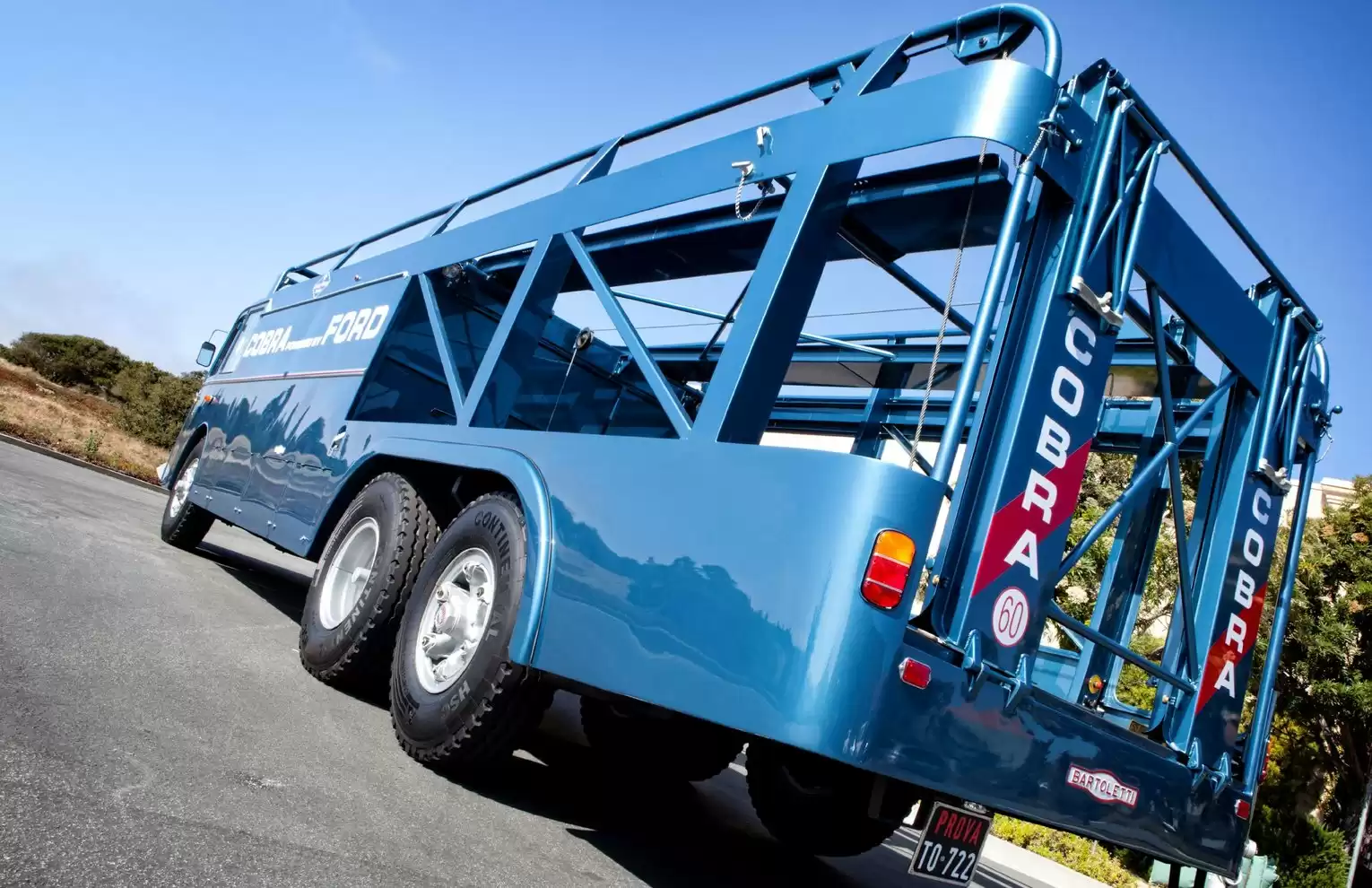 Automotive Traveler Magazine: 2012 08 1956 Fiat Grand Prix Transporter Page 6